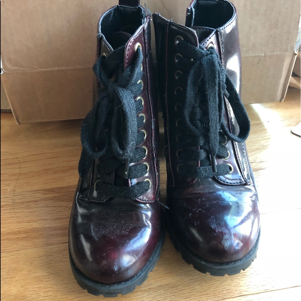 Steve Madden boots